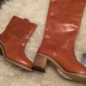 NEW! Free People Tabby mismatched boots hi low*